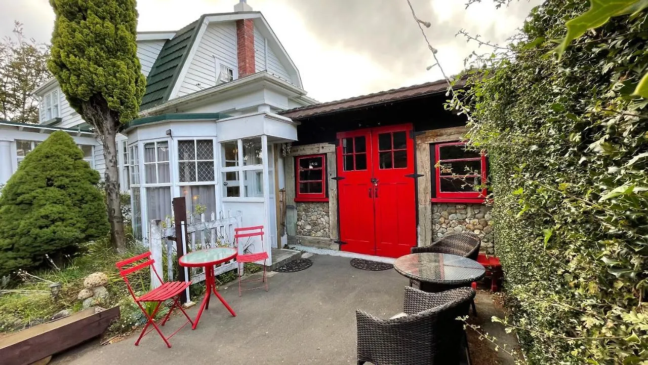 Enchanted Escape Picton 0*,  Neuseeland